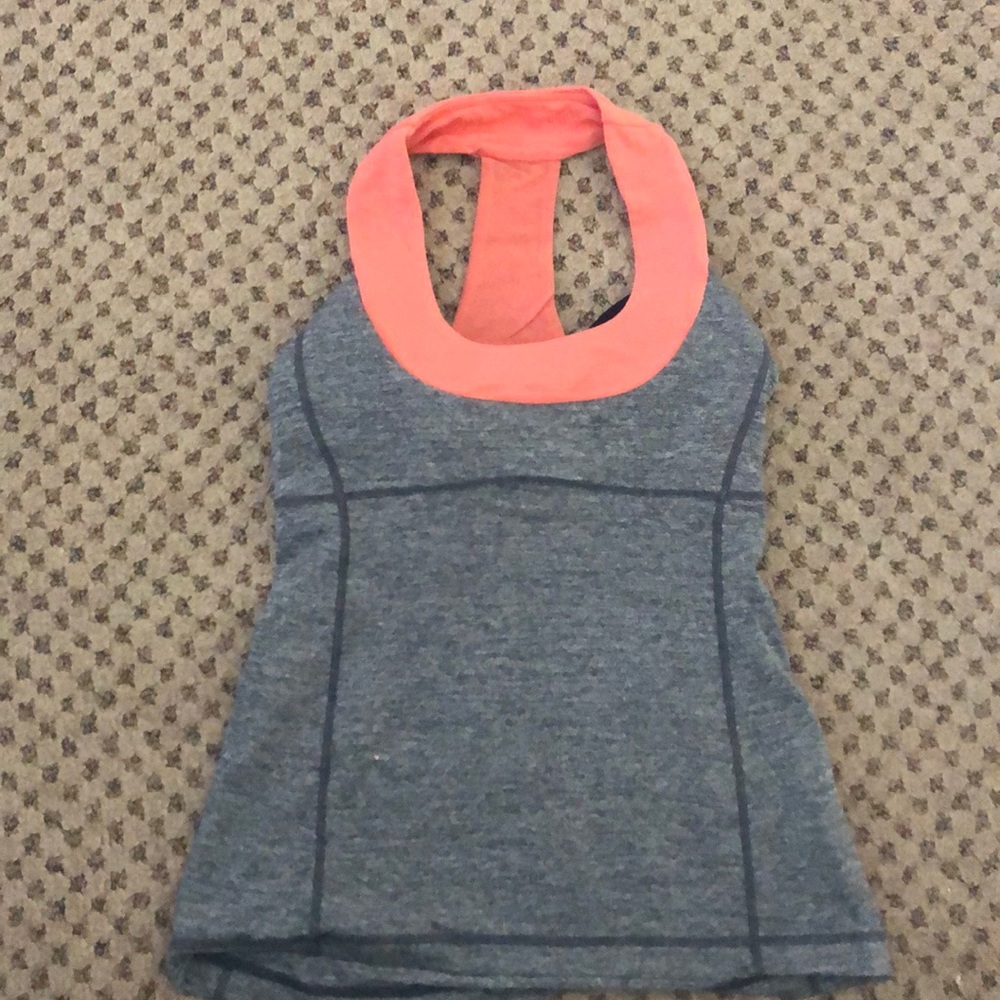 Lululemon tank